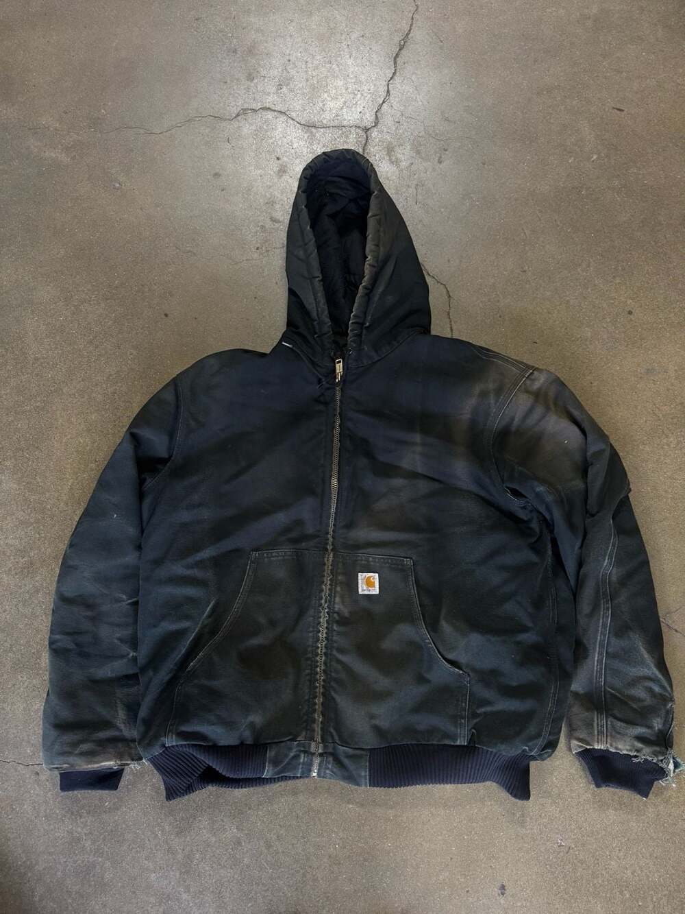 Carhartt J140 BLK Quilted Flannel-Lined Firm Duck Active Jacket